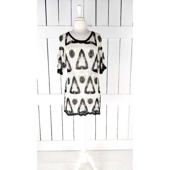 Vintage Tops - Vintage black ivory crochet beaded knit sheer short sleeve blouse